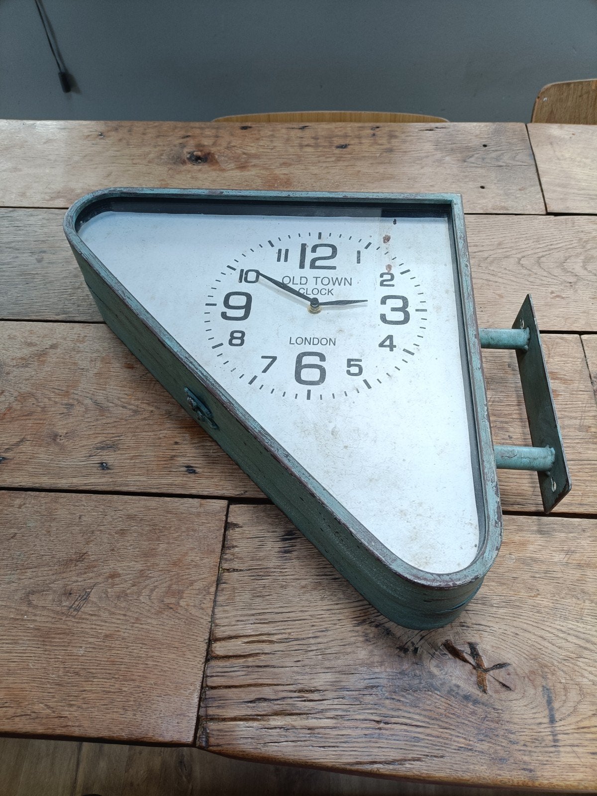 Vintage Stijl  Stationsklok - London Old Town Clock, Ophalen of Verzenden, Gebruikt, Analoog, Wandklok