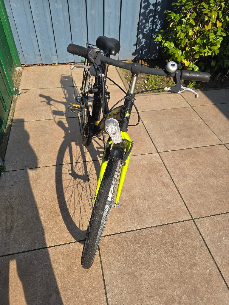 Flyke Cool Power fiets, Zo goed als nieuw, Handrem, Ophalen, 26 inch of meer