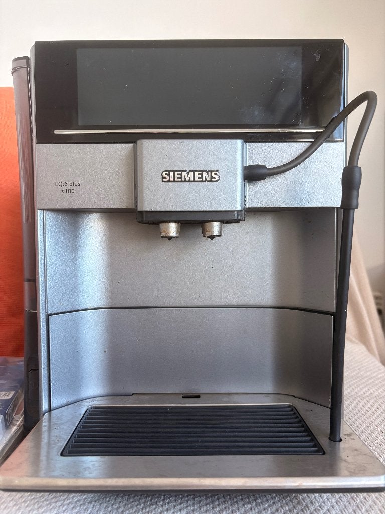 Siemens EQ 6 plus s100 volautomatische espressomachine