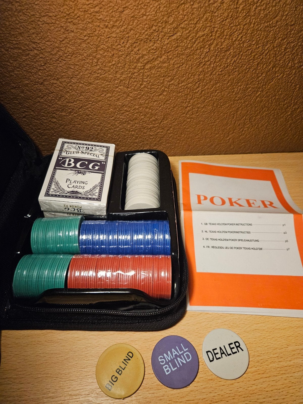 Nieuw complete Texas Hold'em Poker Set, Hobby en Vrije tijd, Ophalen of Verzenden, Nieuw