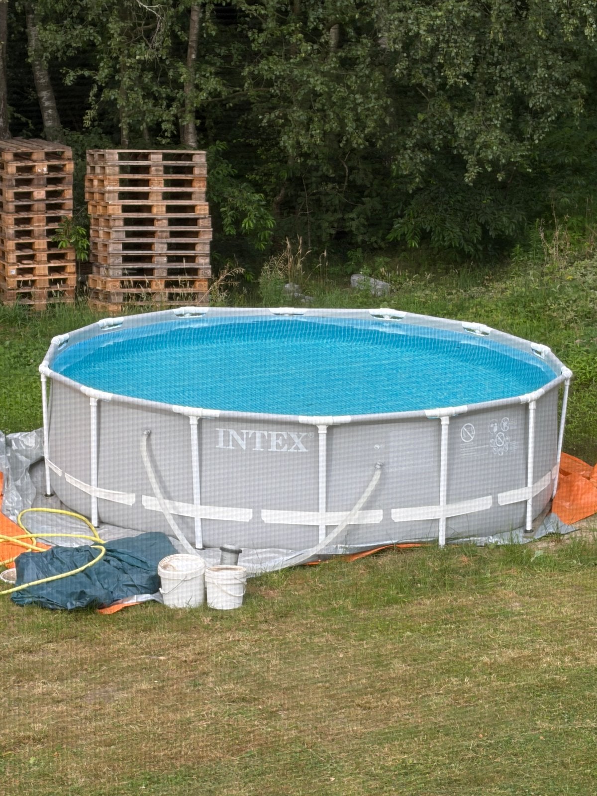 Intex Opzetzwembad 427x107cm met pomp, afdekzeil en ladder, Tuin en Terras, Zwembaden, Ophalen, Gebruikt, 80 tot 120 cm, Rond