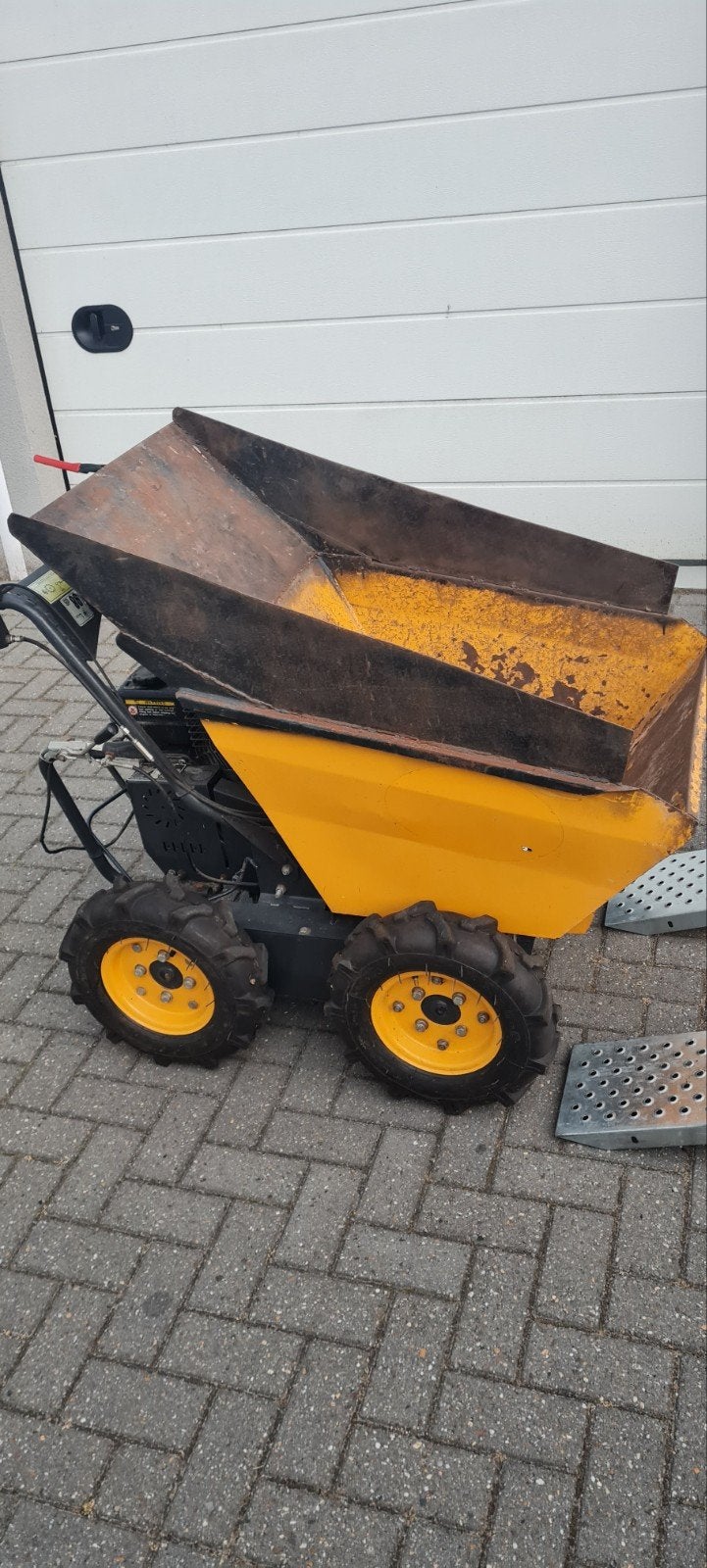 Bieden benzine kruiwagen, Ophalen of Verzenden, Gebruikt