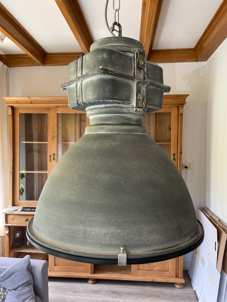 Industriële lamp, Huis en Inrichting, Lampen | Hanglampen, Ophalen, Zo goed als nieuw, Overige materialen, Industriële