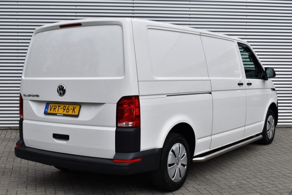 Volkswagen TRANSPORTER 2.0 TDI L2H1 / APP CONNECT / SIDE BAR, Voorwielaandrijving, 4 cilinders, Volkswagen, Wit