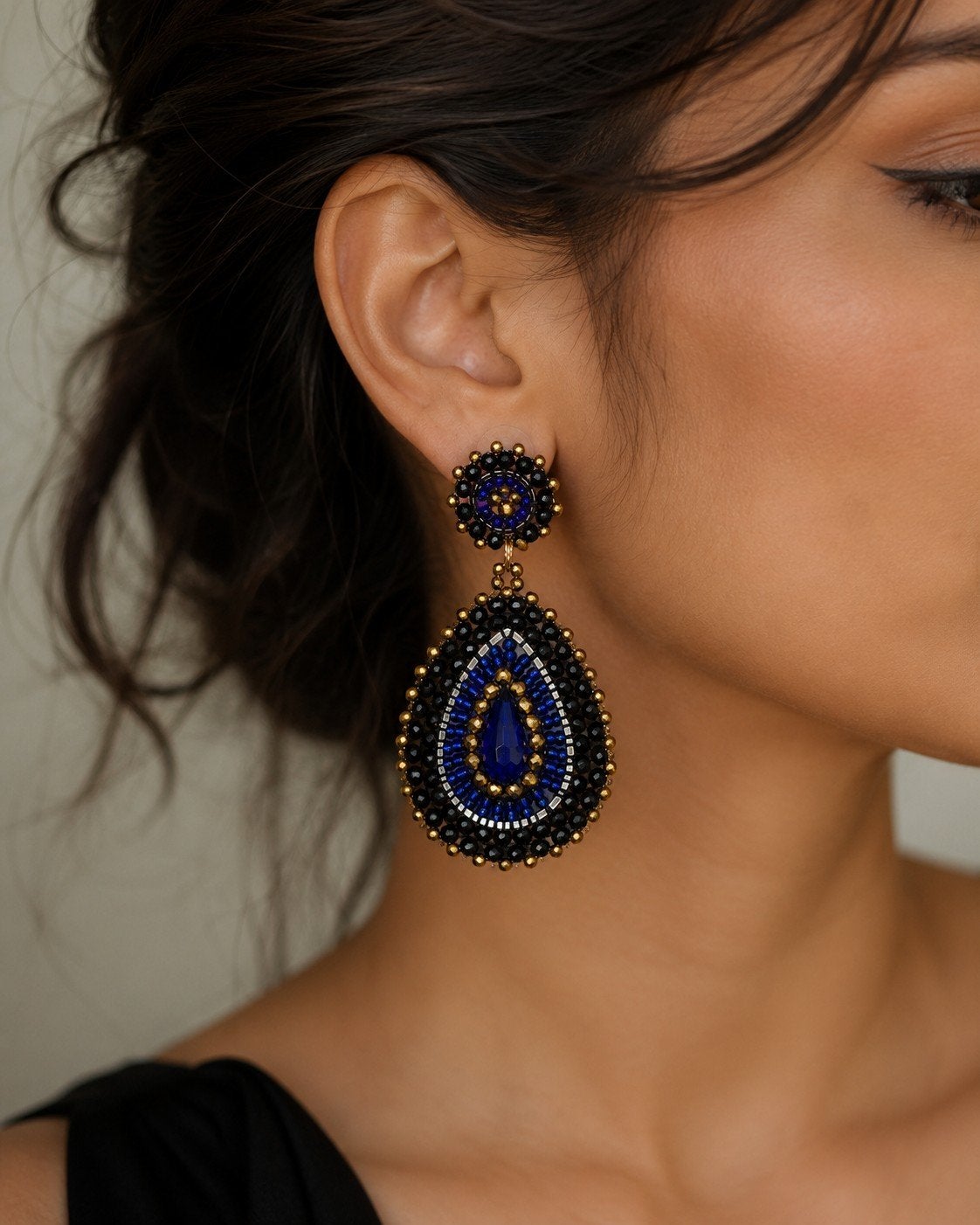 oorbellen met blauwe en zwarte kralen, Met kristal, Overige materialen, Hangers, Nieuw