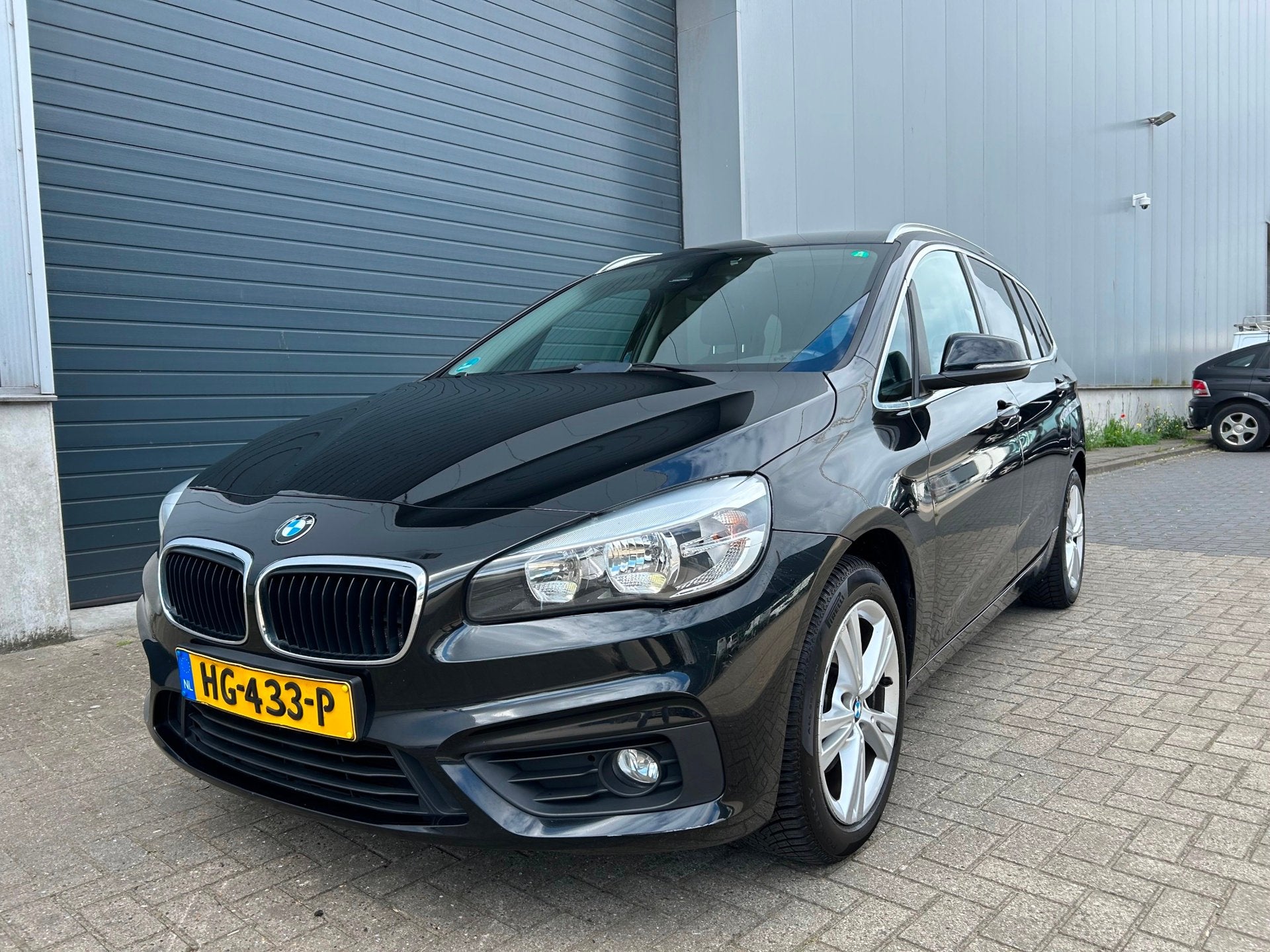 BMW 2-serie Gran Tourer 216d Essential 7PERS NAVI NAP, Voorwielaandrijving, Stof, Gebruikt, Euro 6