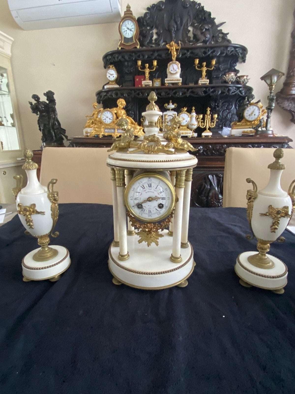 Mooi klokkenstel met bronzen engeltjes, Antiek en Kunst, Antiek | Klokken, Ophalen of Verzenden