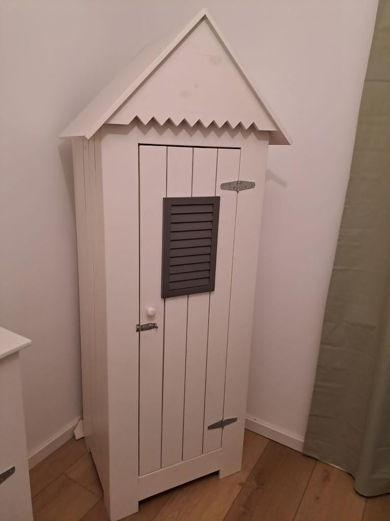 Leuke kinderkast, thema strand, Ophalen, Gebruikt, 50 tot 70 cm, 105 cm of meer