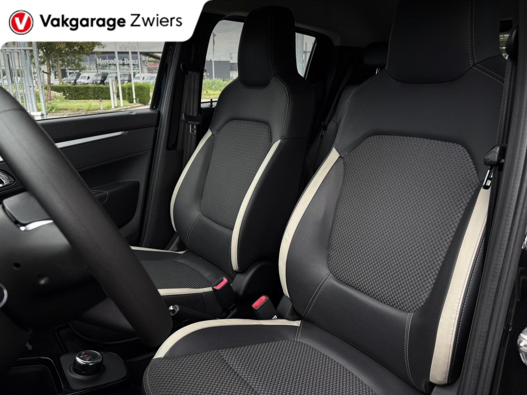 Dacia Spring Expression 27 kWh SOH 92%|Navigatie|Camera|PDC|, Auto's, Dacia, Gebruikt, Parkeersensor, 38 min, Zwart