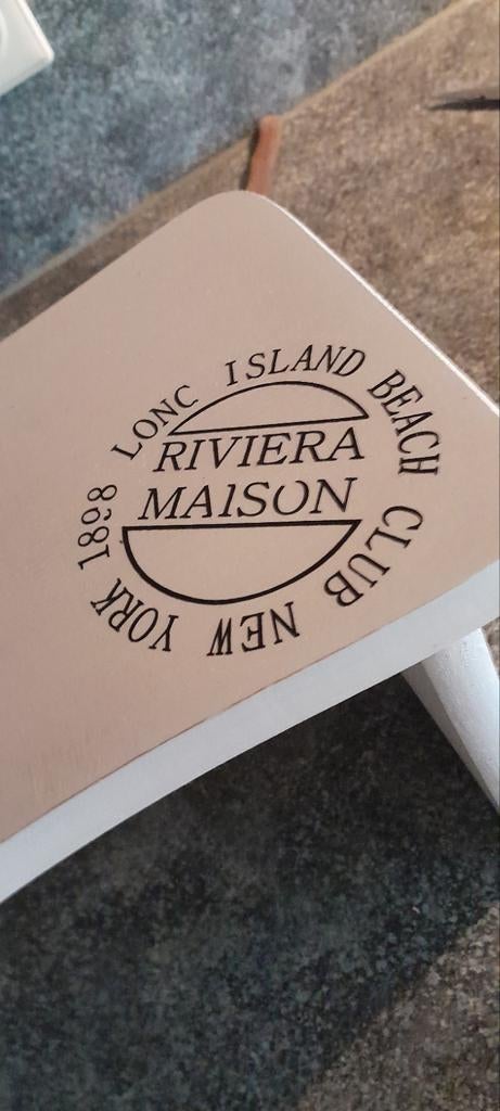 Vensterbankje tafeltje embleem van riviera maison., Ophalen of Verzenden