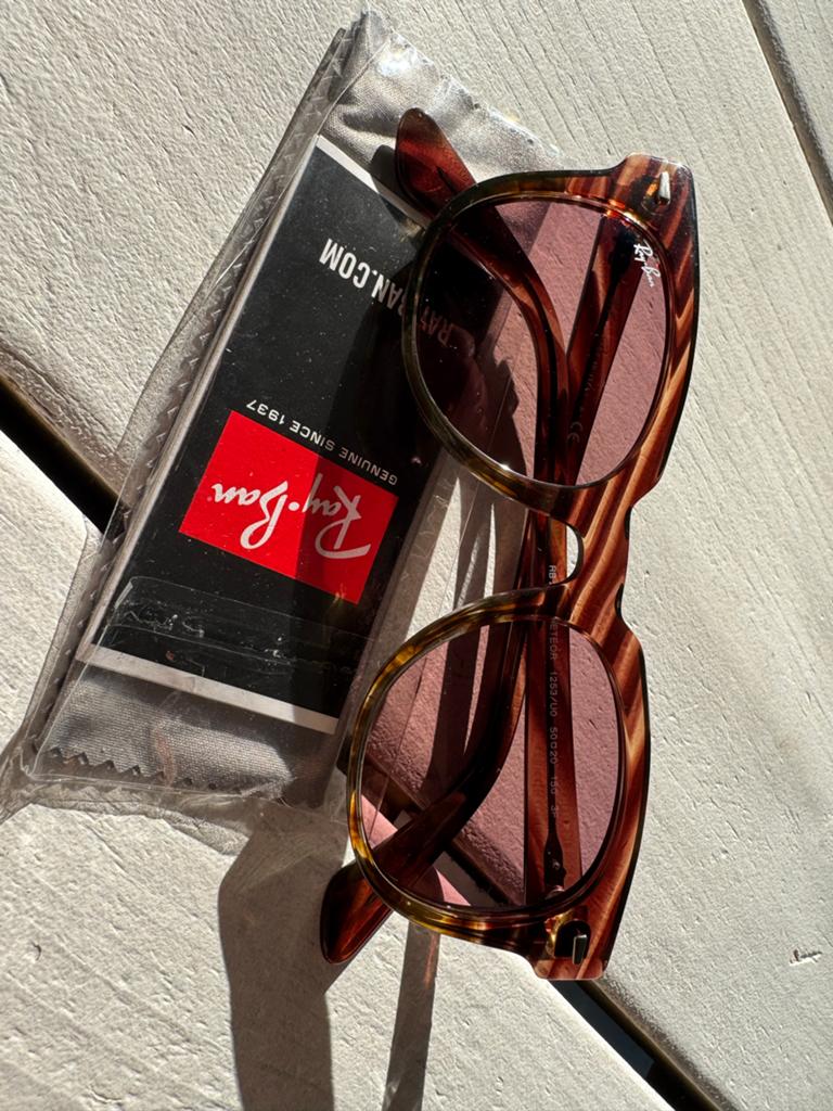 Ray-Ban Meteor zonnebril met roze glazen, Ophalen, Zonnebril, Zo goed als nieuw, Ray-Ban