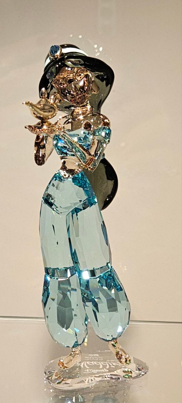 Swarovski Disney Prinses Jasmine met Wonderlamp Beeldje, Ophalen of Verzenden, Overige figuren, Zo goed als nieuw, Beeldje of Figuurtje