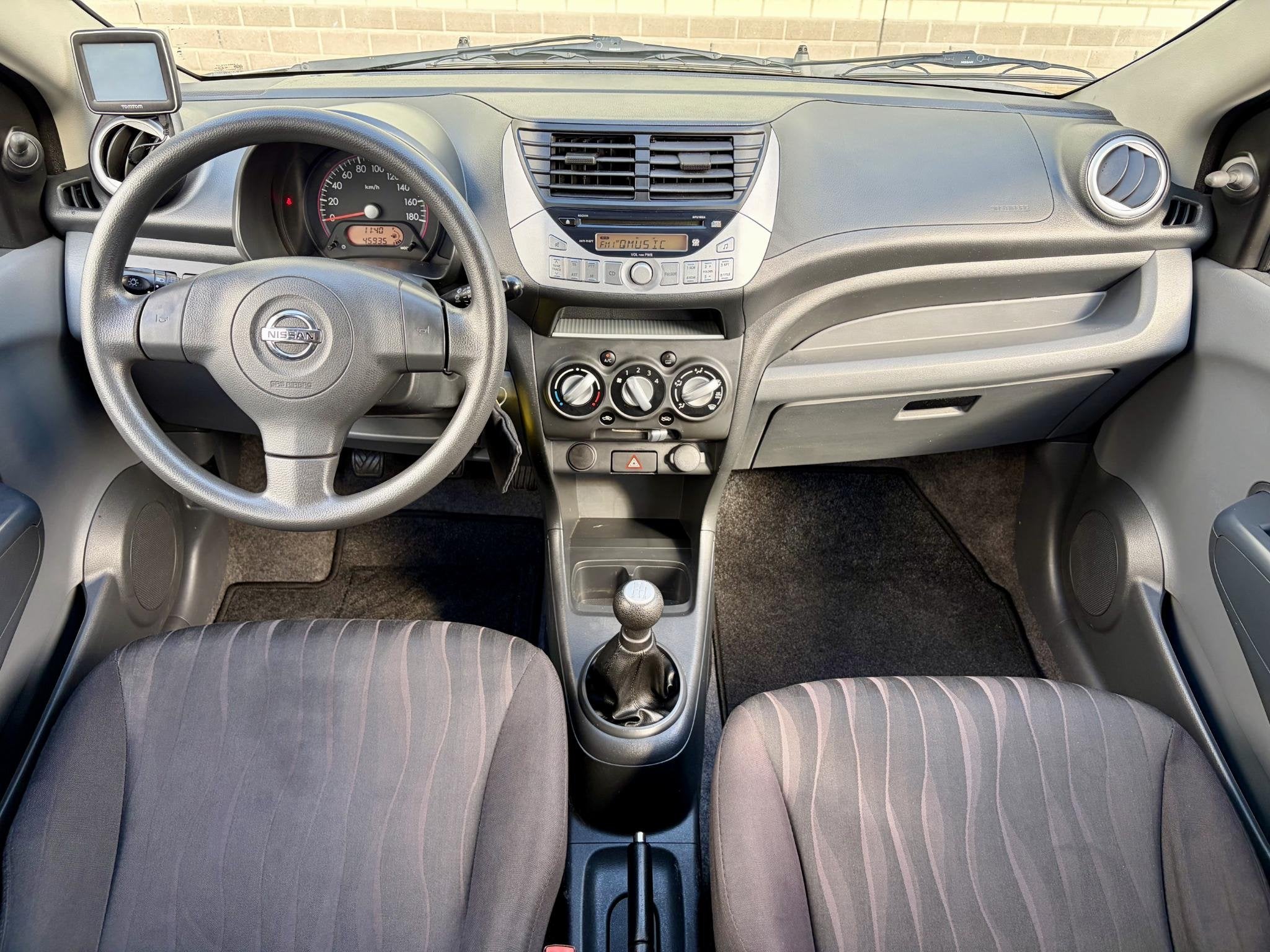 Nissan Pixo 1.0 Look S/S / Dealer Onderhouden / Weinig KM! /, Auto's, Voorwielaandrijving, Euro 5, Stof, Gebruikt