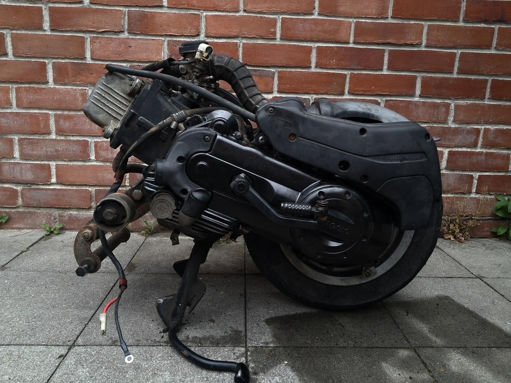 Piaggio Zip 4-takt motorblok met kabelboom, Ophalen of Verzenden