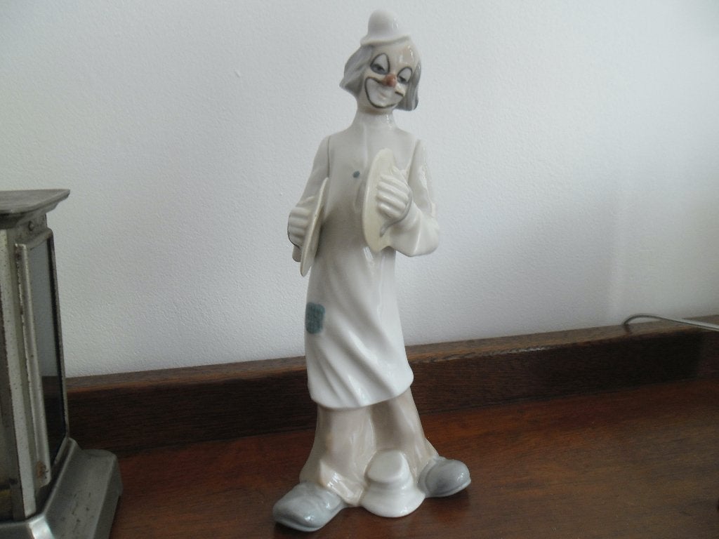 Lladro Porseleinen Beeldje Clown met Cimbalen, Ophalen of Verzenden, Zo goed als nieuw, Mens
