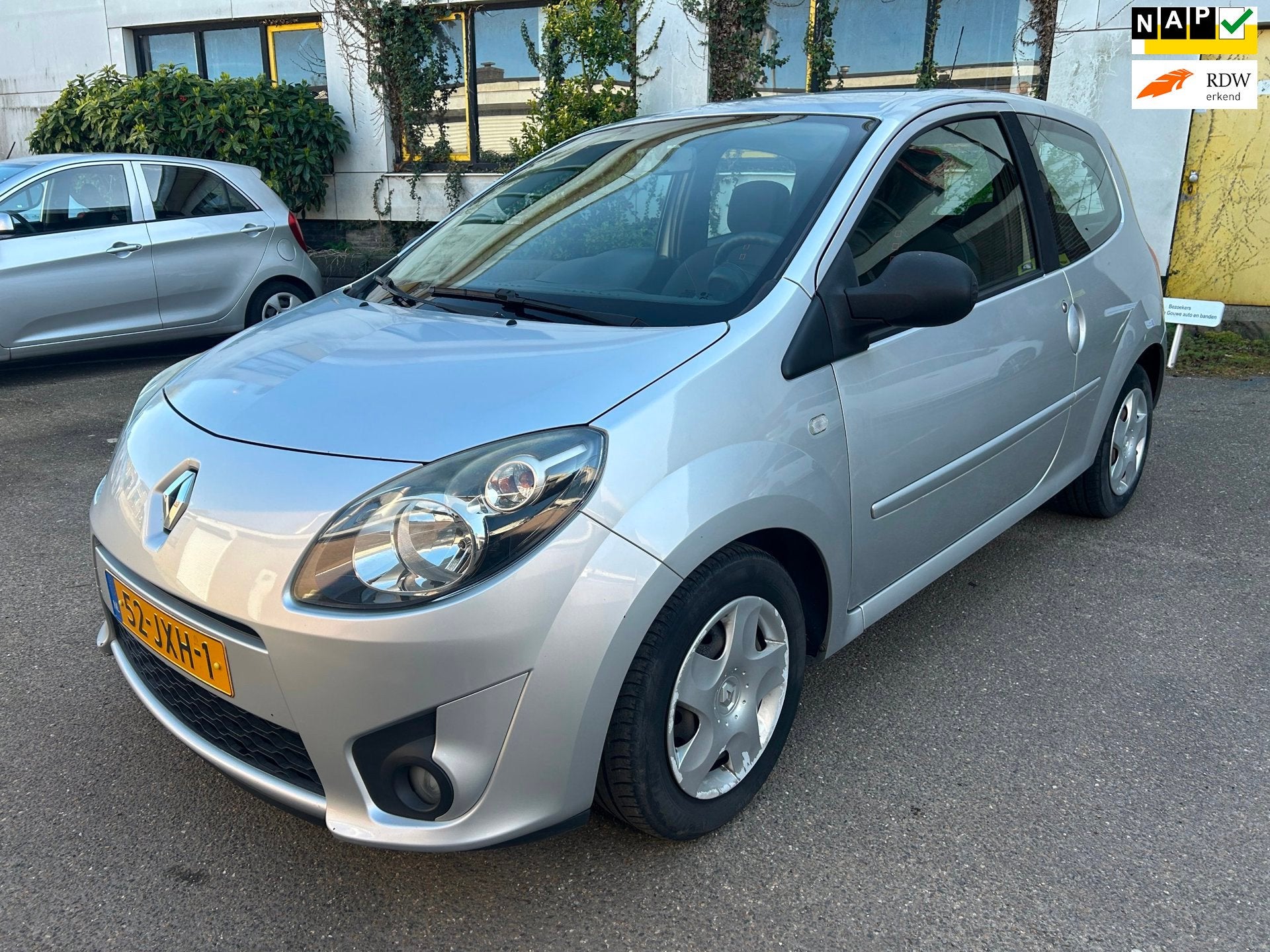 Renault Twingo 1.2-16V Dynamique / Airco, Voorwielaandrijving, Twingo, Gebruikt, 31 €/maand