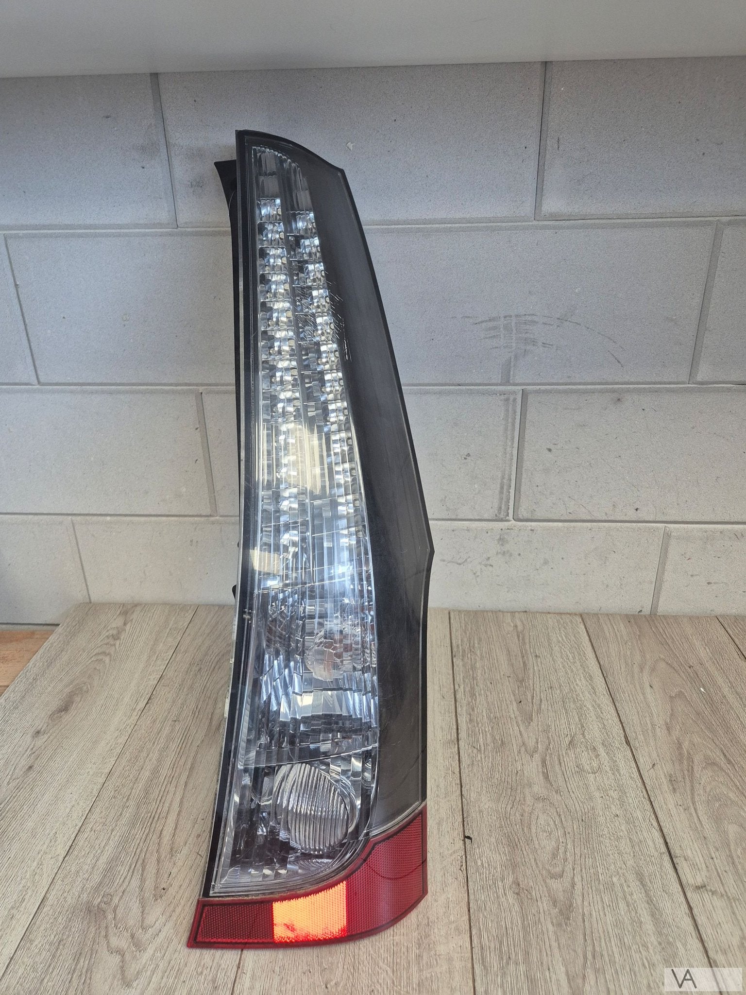 Achterlicht rechts voor Mitsubishi Grandis 2004 - 2010 €50, Auto-onderdelen, Verlichting, Gebruikt, -, -, Ophalen of Verzenden