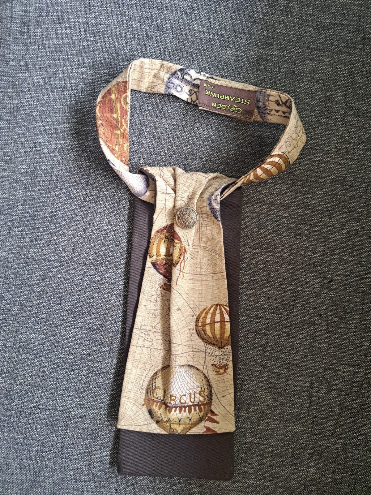 Steampunk stropdas met luchtballonnen en wereldkaart, Verzenden, Beige, Zo goed als nieuw, Met patroon