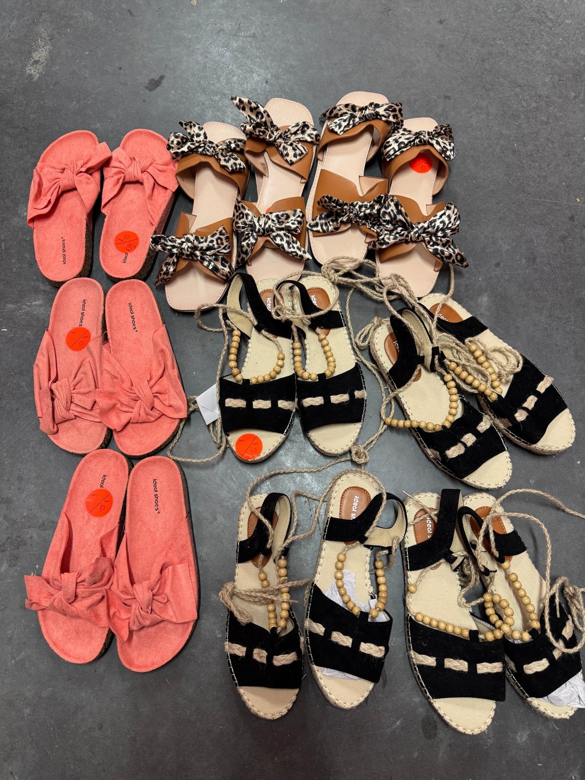 Zomerse sandalen en slippers - Diverse stijlen en maten, Ophalen of Verzenden, Nieuw, Zwart, Sandalen of Muiltjes