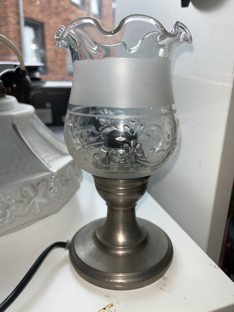 Vintage originele tinnen tafellamp, Antiek en Kunst, Antiek | Lampen, Ophalen of Verzenden