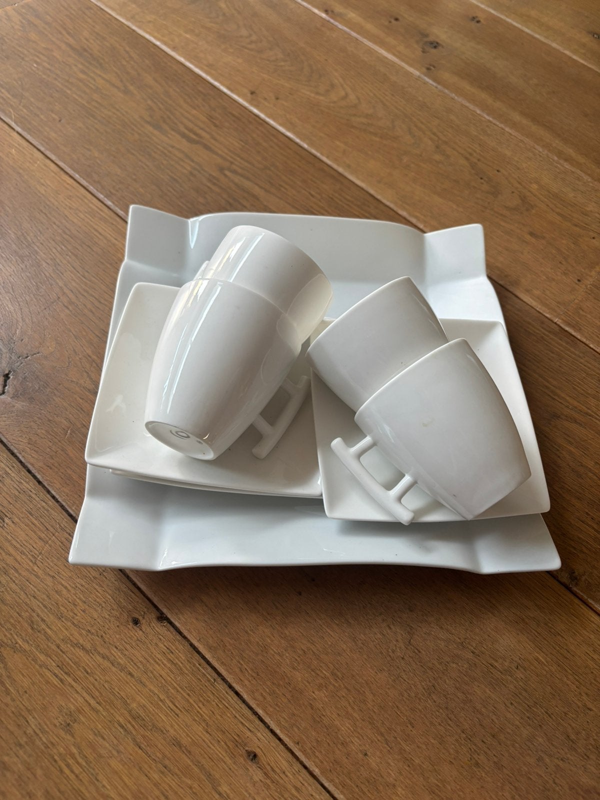 Wit servies divers, Ophalen