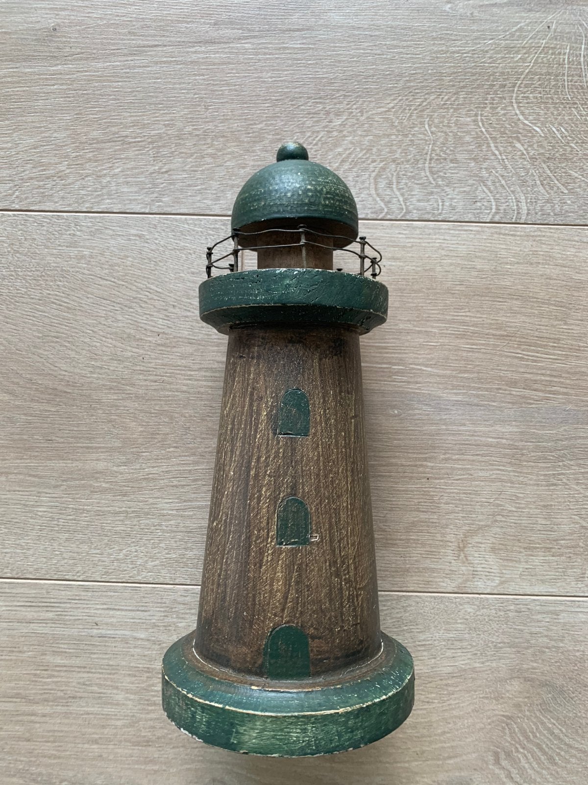 Houten vuurtoren spaarpot, Verzamelen, Spaarpotten, Ophalen of Verzenden, Zo goed als nieuw, Metaal of Blik, Overige thema's
