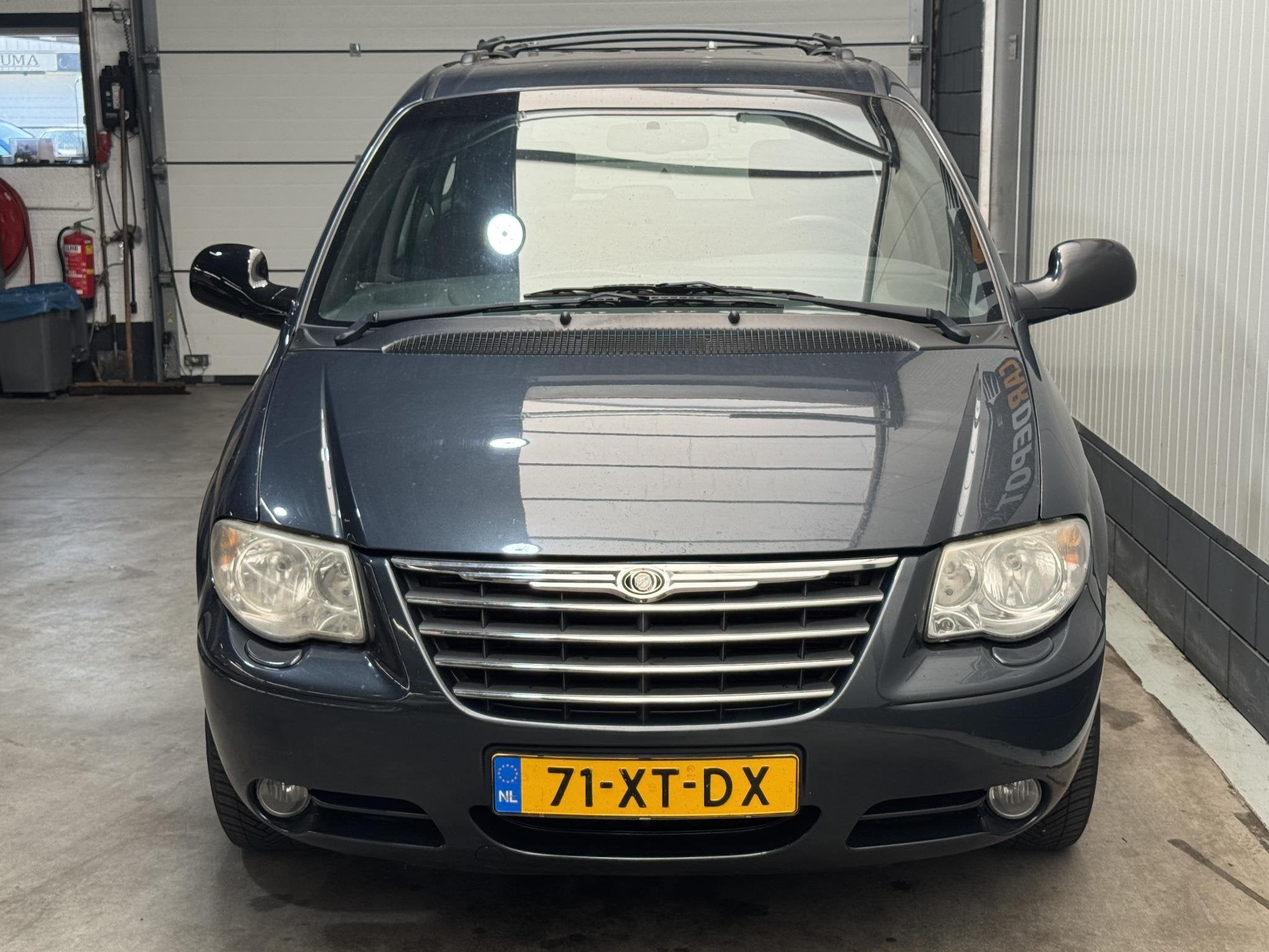 Chrysler Grand Voyager 3.3i V6 Limited, Auto's, Chrysler, 3301 cc, 450 kg, Gebruikt, Grand Voyager