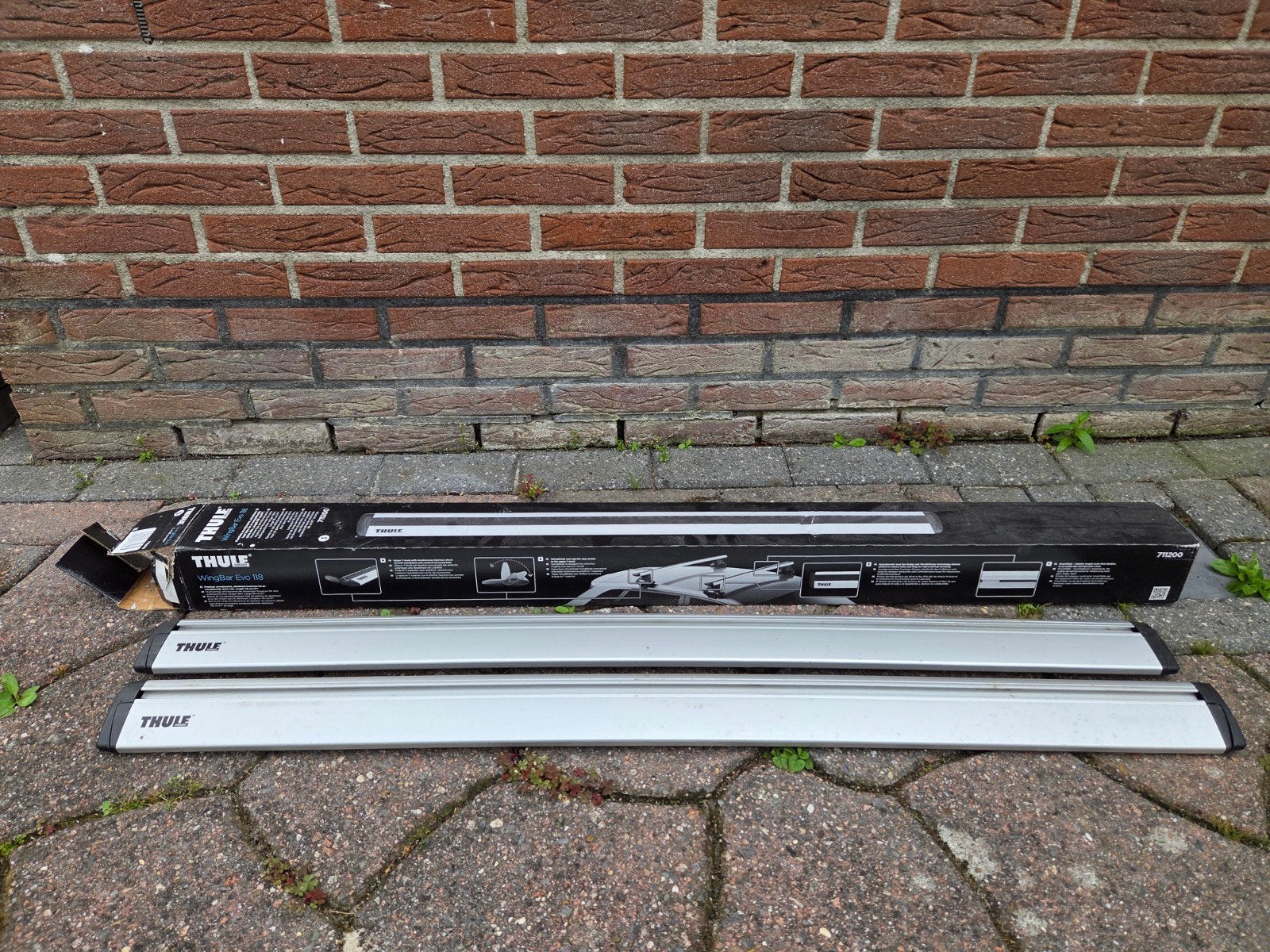 Thule WingBar Evo 108 dakdragers, Ophalen, Gebruikt