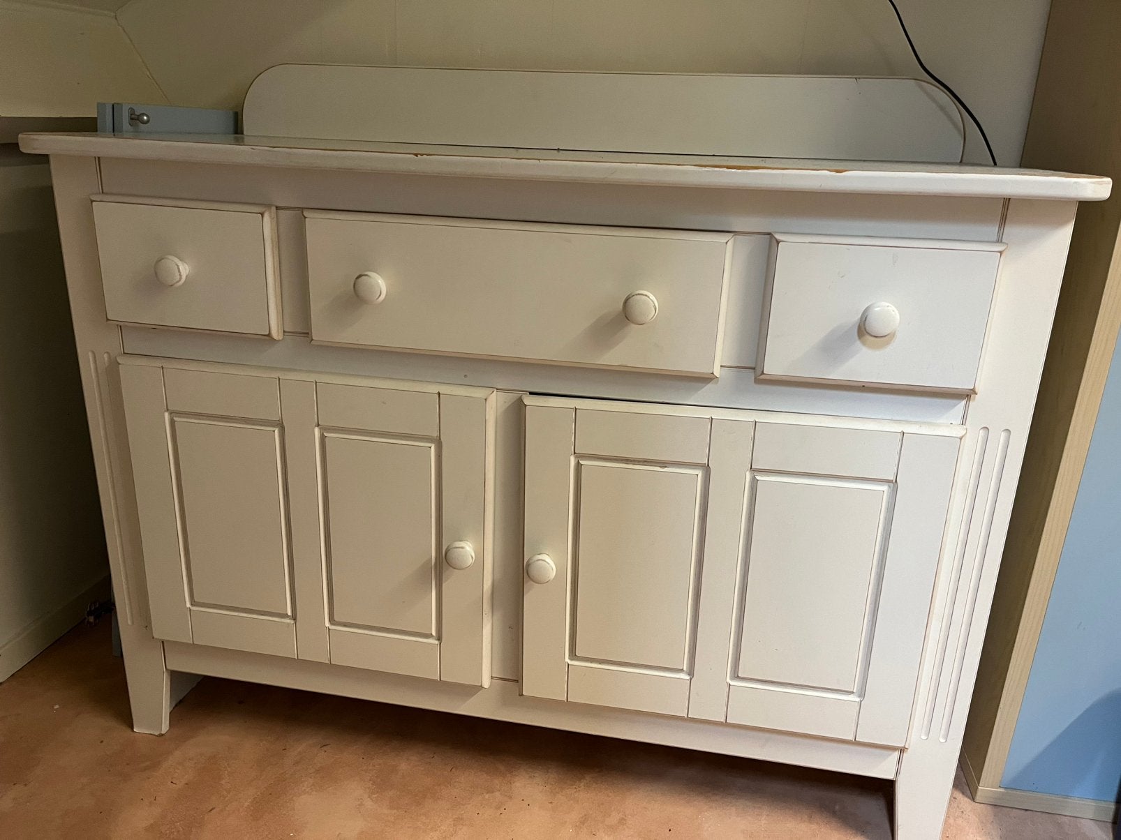 Commode met wandplank, Ophalen, Gebruikt, 50 tot 70 cm, 100 cm of meer