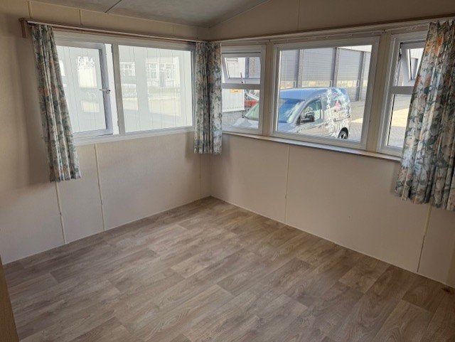 **🏡Kunststof stacaravan 9 x 370 2 slaapkamers 22.950,-🏡**, Tot en met 4