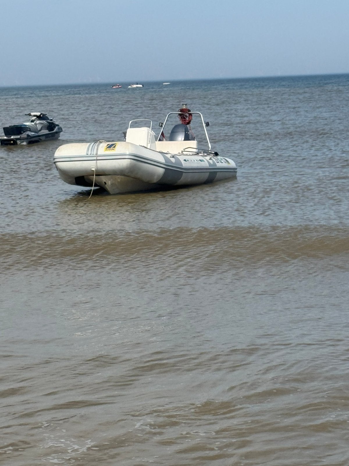 Zodiac Rib 440 met trailer - Compleet en vaarklaar!, Watersport en Boten, Gebruikt, Anker, Ophalen of Verzenden, Zodiac