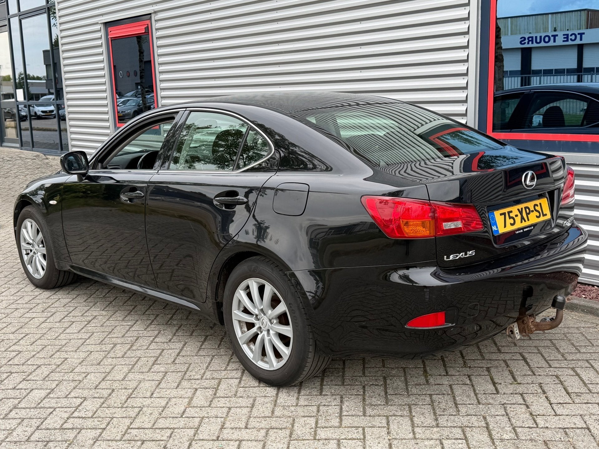 Lexus IS 220d Business, Auto's, Achterwielaandrijving, Gebruikt, 4 cilinders, Zwart