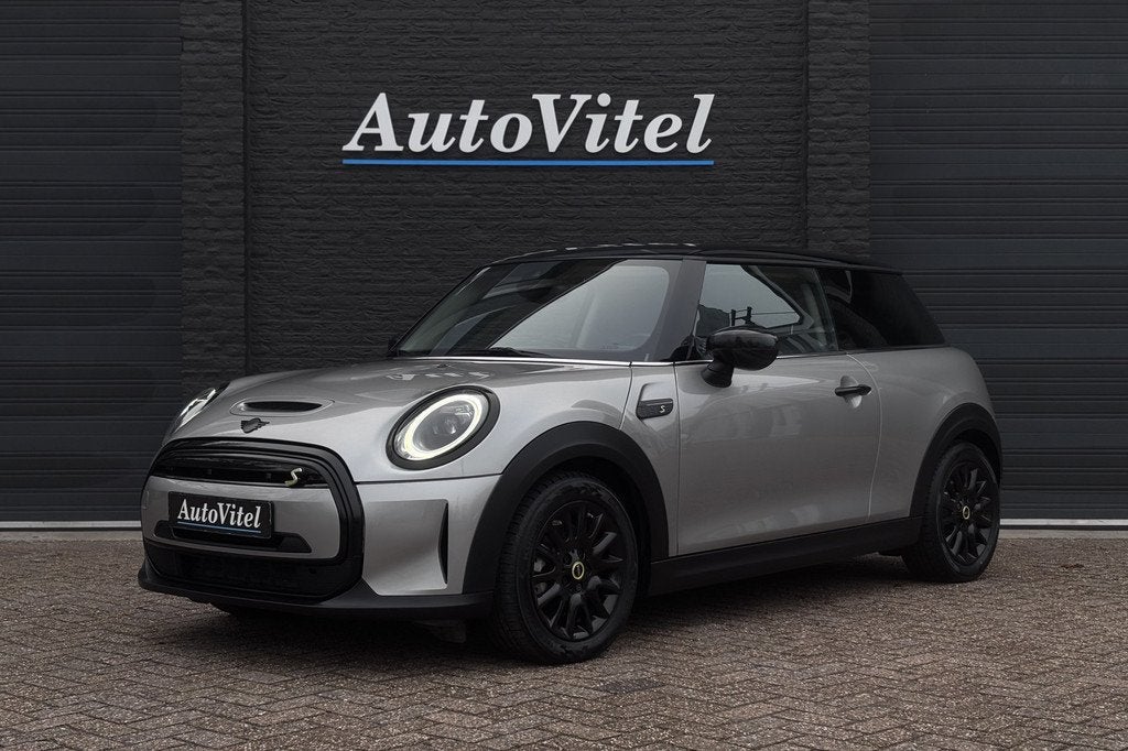 MINI Cooper SE 33 kWh | Camera | Comfort Access | Stoelverwa, Auto's, Mini, Gebruikt, 4 stoelen, 195 min, 184 pk