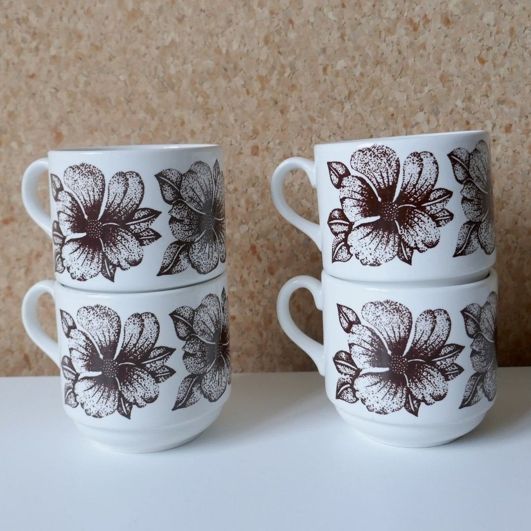 Jaren 70 mokken met bloemen, Ophalen of Verzenden, Zo goed als nieuw, Overige stijlen, Kop(pen) en/of Schotel(s)