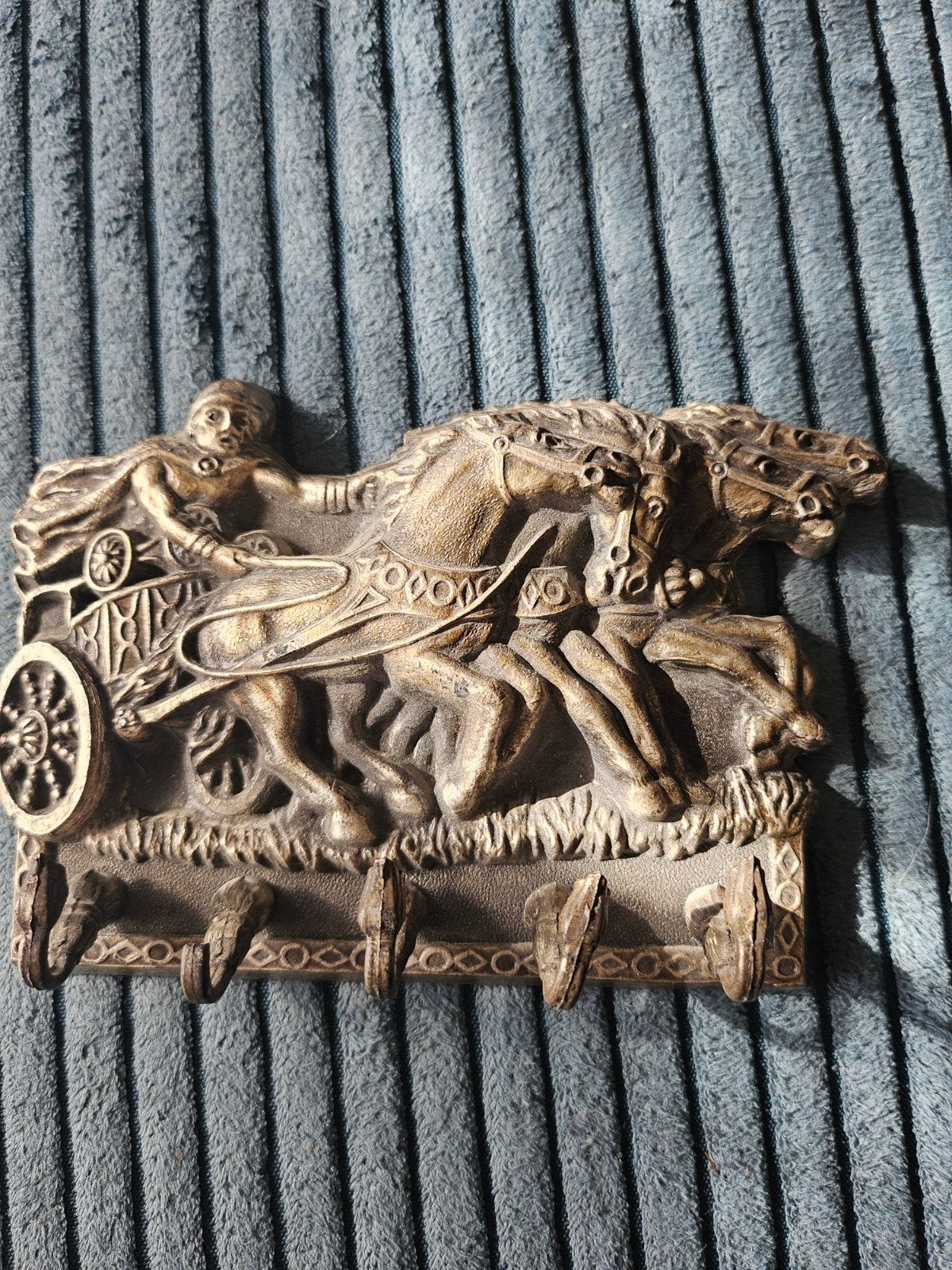 Frans Vintage Sleutelrekje - Romeinse Strijdwagen, Antiek en Kunst, Ophalen of Verzenden
