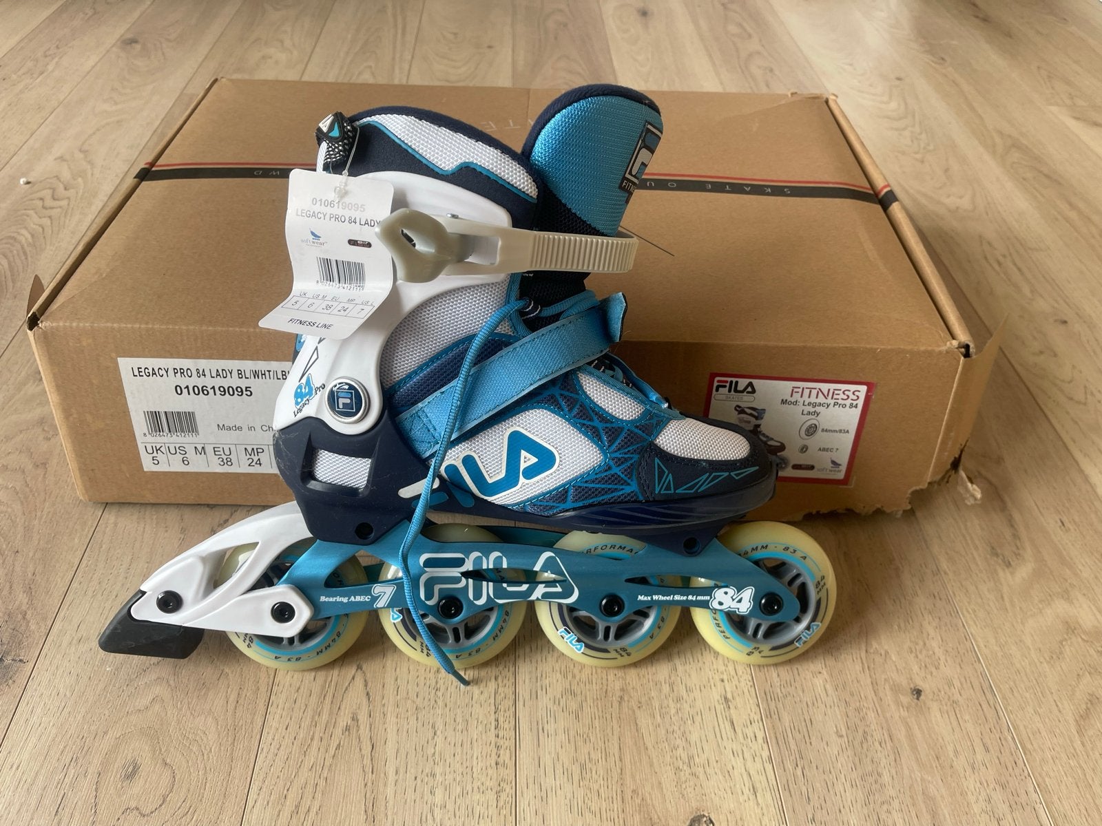 Nieuwe Fila Legacy Pro 84 Inline Skates Dames - Maat 38, Nieuw, Inline skates 4 wielen, Dames, Ophalen