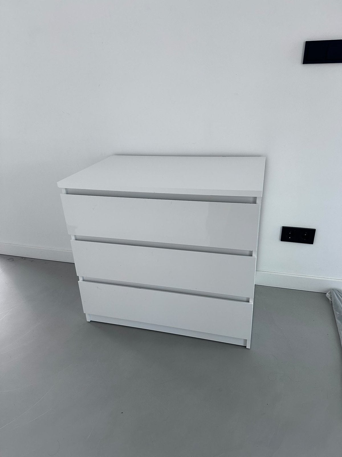 Ikea ladekast hoogglans, Ophalen, 50 tot 100 cm, Zo goed als nieuw, 3 of 4 laden
