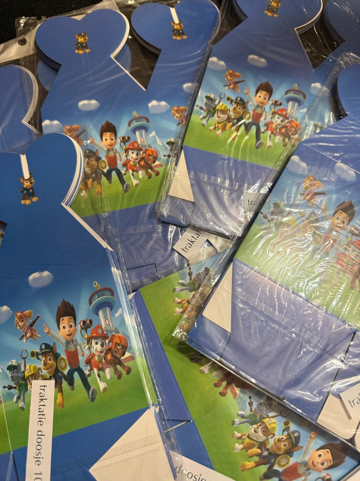 Paw Patrol traktatie doosje, Hobby en Vrije tijd, Ophalen of Verzenden, Nieuw, Feestartikel, Verjaardag