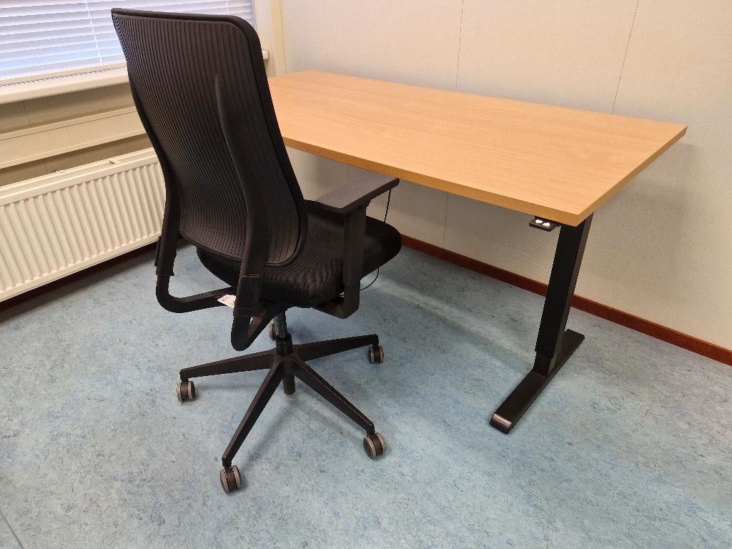 Ergonomische Viasit bureaustoelen zwart, Huis en Inrichting, Bureaustoelen, Zwart, Boxbergweg 4 Neunkirchen, Info@viasit.com, Viasit Bürositzmöbel GmbH