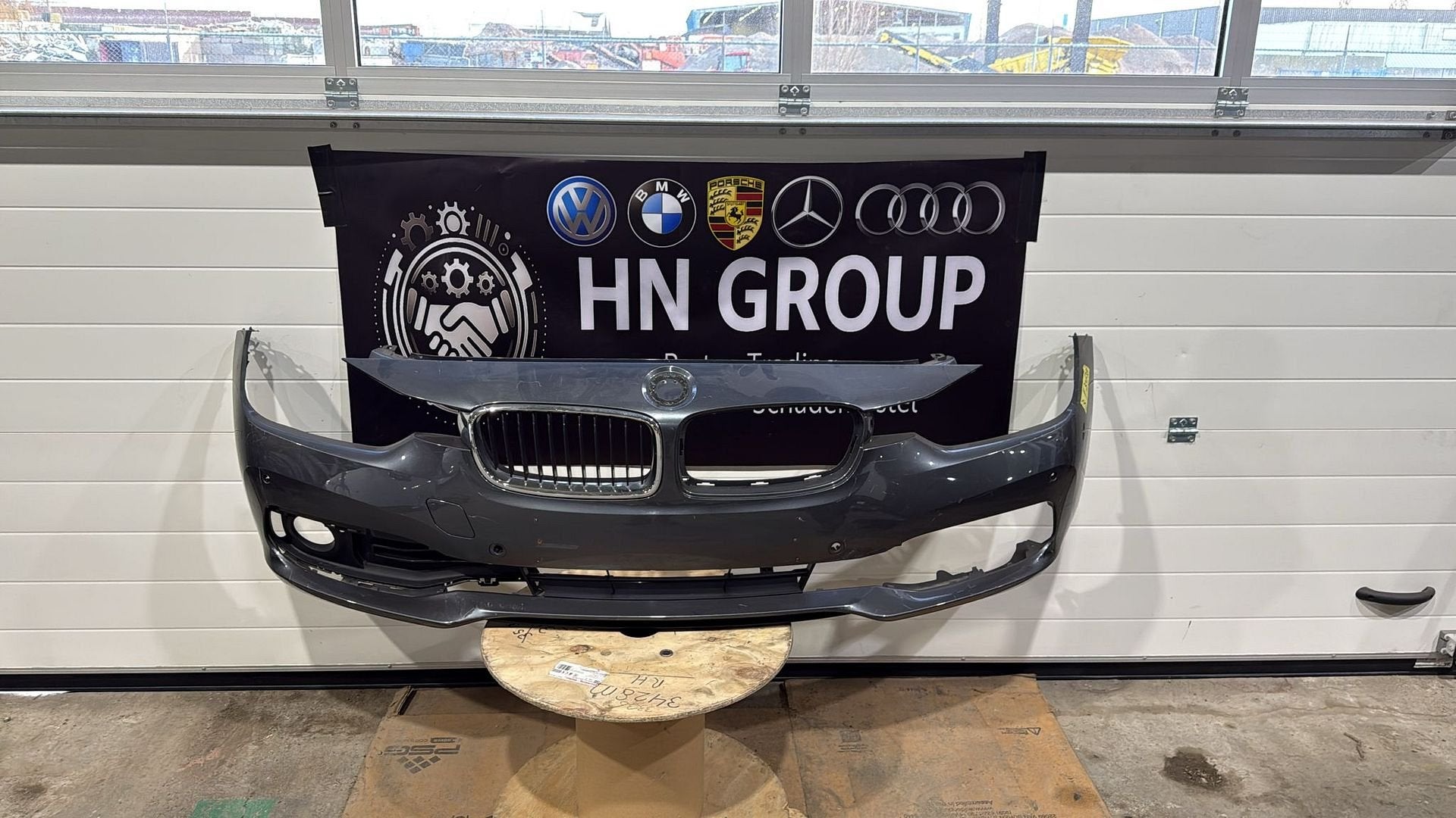 VOORBUMPER BMW 3 SERIE F30, Auto-onderdelen, Carrosserie en Plaatwerk, Bumper, Voor, Gebruikt, Ophalen of Verzenden