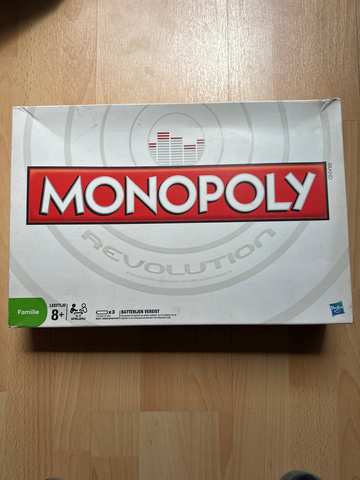 Monopoly Revolution Bordspel - gebruikt, Drie of vier spelers, Ophalen of Verzenden, Gebruikt