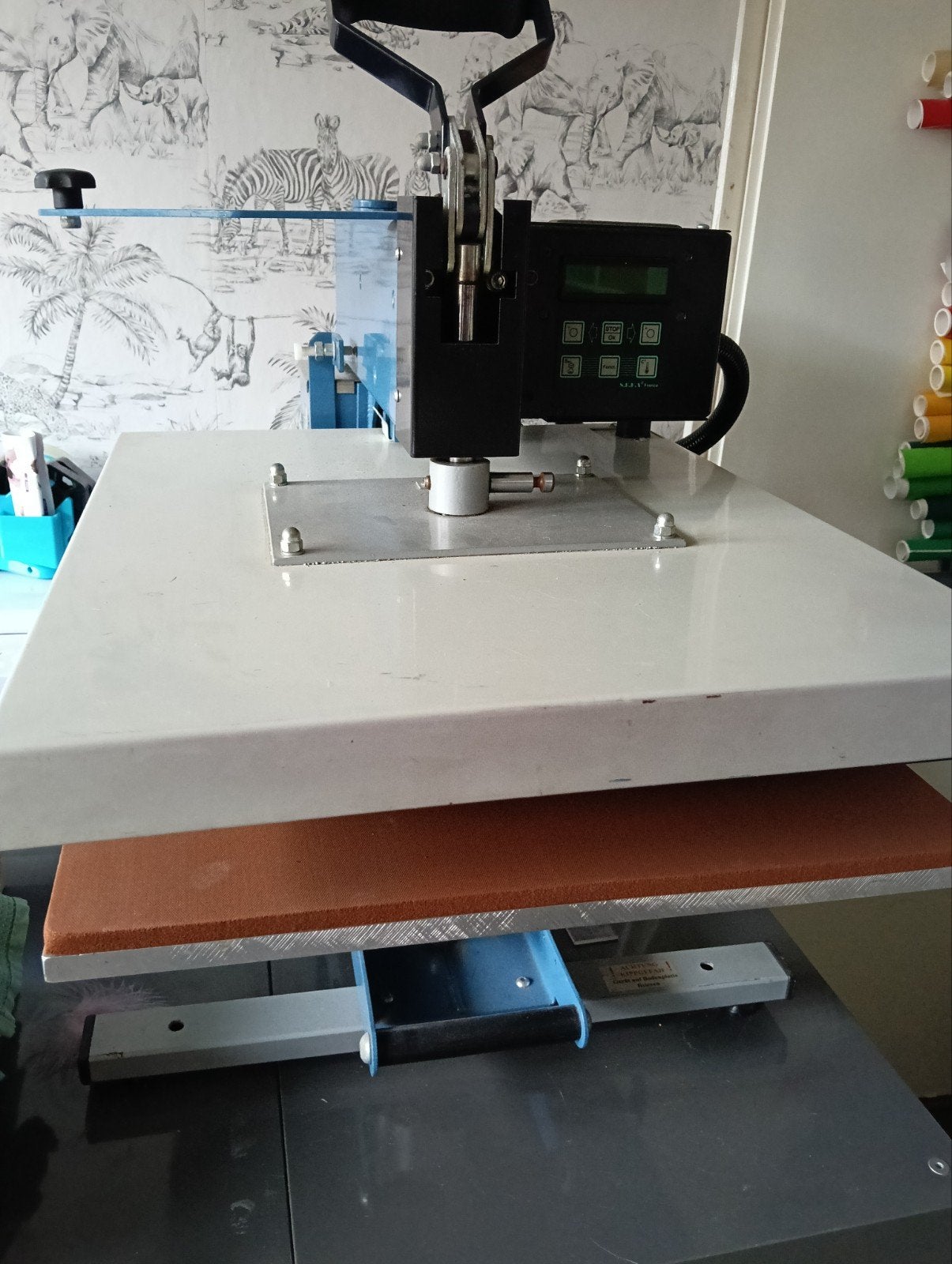 Professionele Vlakpers Thermopress Europe Swinger Plus S, Hobby en Vrije tijd, Kledingapplicaties en Hotfix, Ophalen