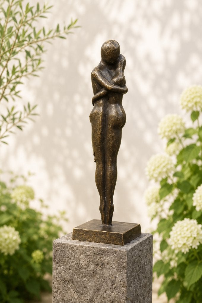 bronzen beeld / MODERN LIEFDESPAAR / 30 cm hoog, Overige materialen, Nieuw, Info@huisentuindecoratiemarie.nl, Mensenbeeld