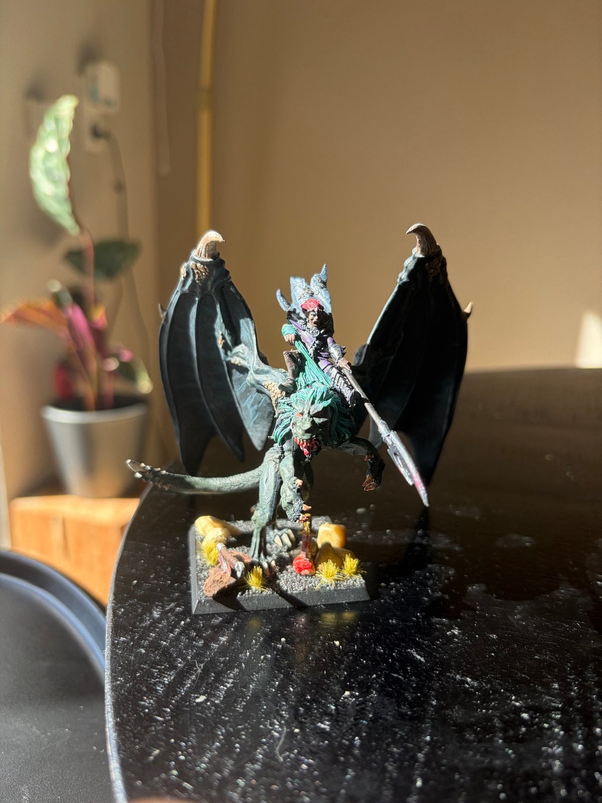 Dark Elf Beastmaster On Manticore OOP model uit 2000, Hobby en Vrije tijd, Figuurtje(s), Warhammer, Ophalen of Verzenden, Zo goed als nieuw