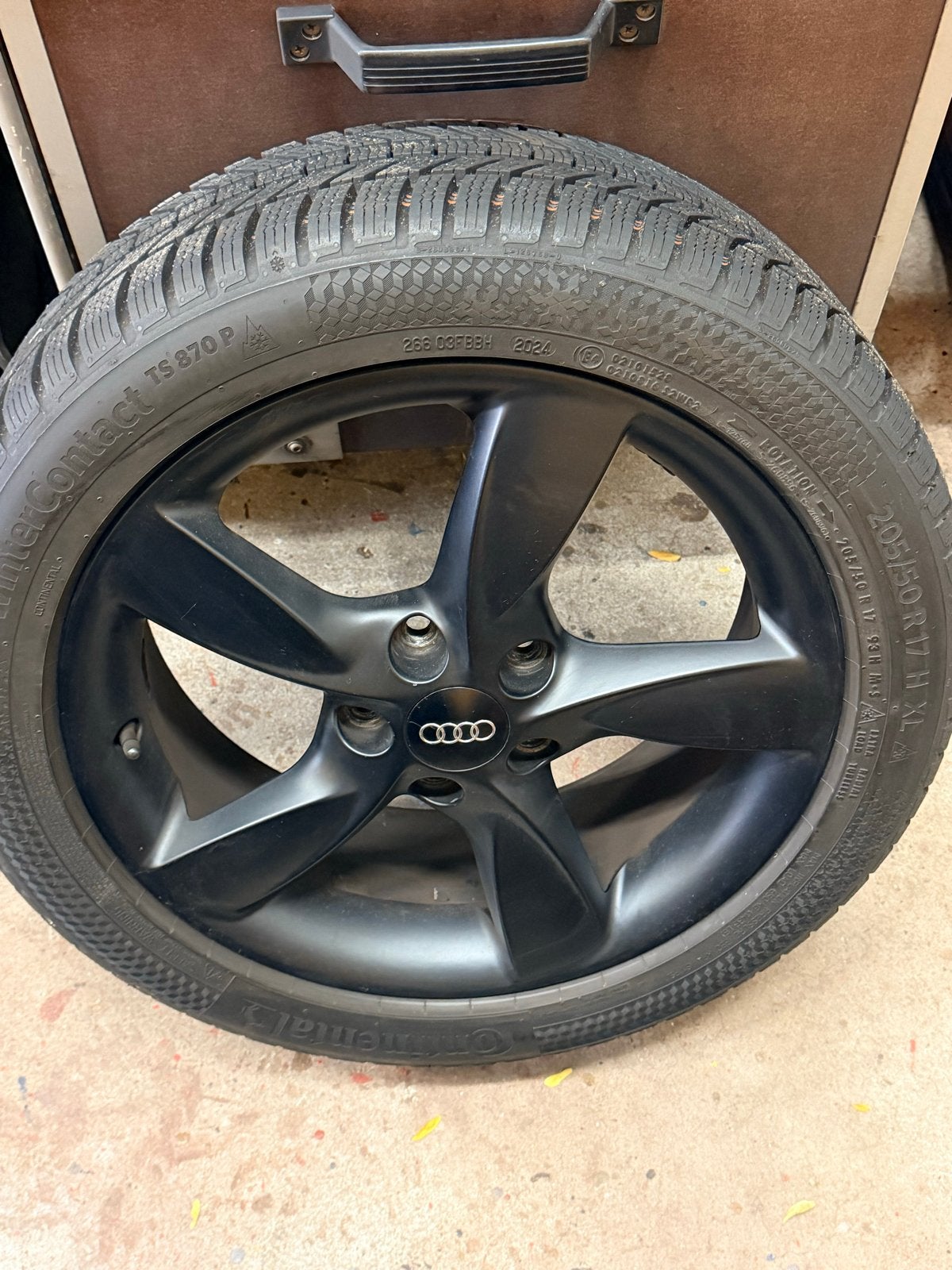 Winterbanden set Audi A3 17inch, Ophalen, Gebruikt, Banden en Velgen, 17 inch