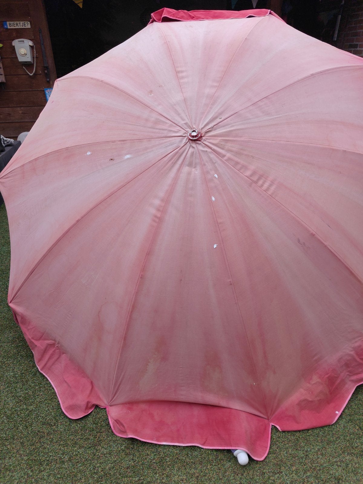 Rode parasol met voet - Gebruikt, Ophalen