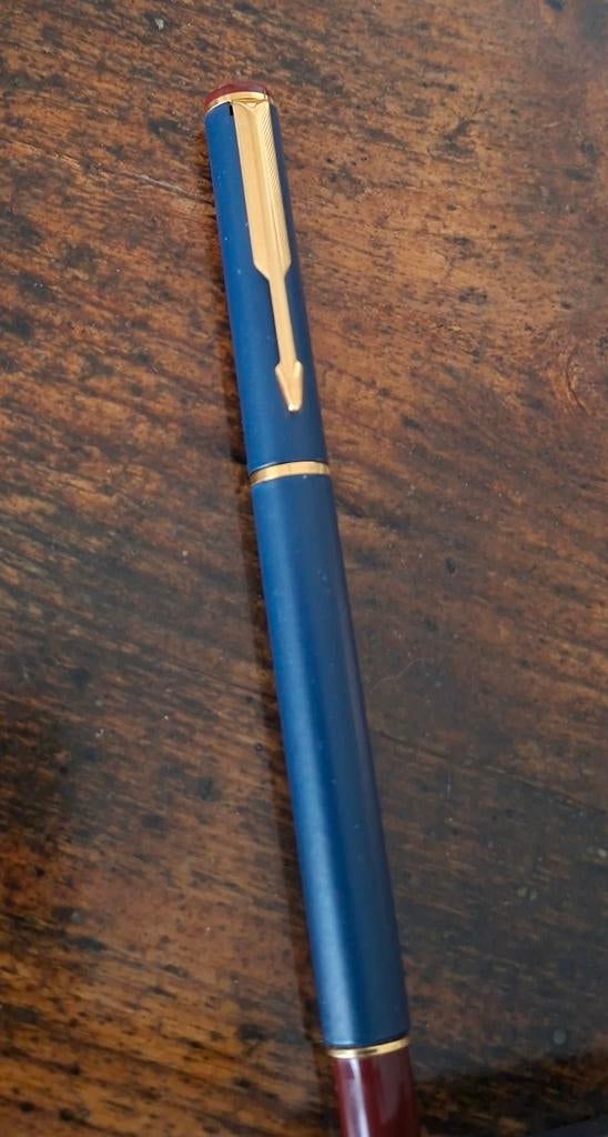 2 Parker pennen te koop, 1 rollerpen en 1 vulpen., Ophalen of Verzenden