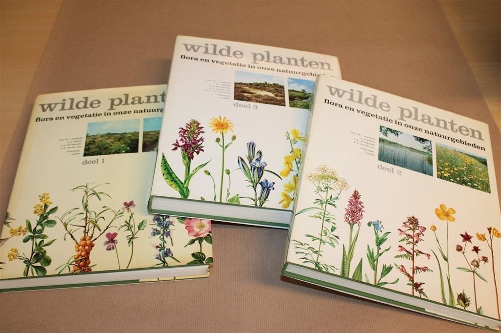 Wilde Planten Flora & Vegetatie — Compleet 3 Delen Westhoff, Ophalen of Verzenden, Gelezen, Bloemen, Planten en Bomen
