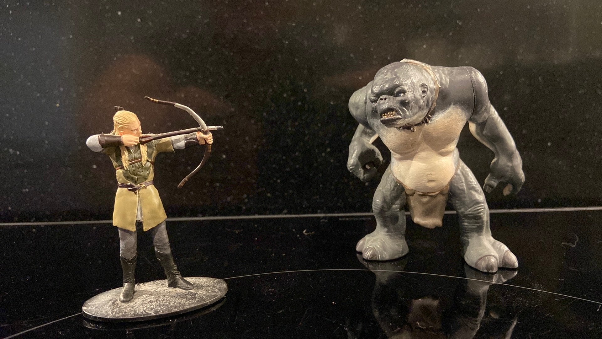 NLP lord of the rings: Mines of Moria Legolas VS Cavetroll, Ophalen of Verzenden, Nieuw, Actiefiguurtje