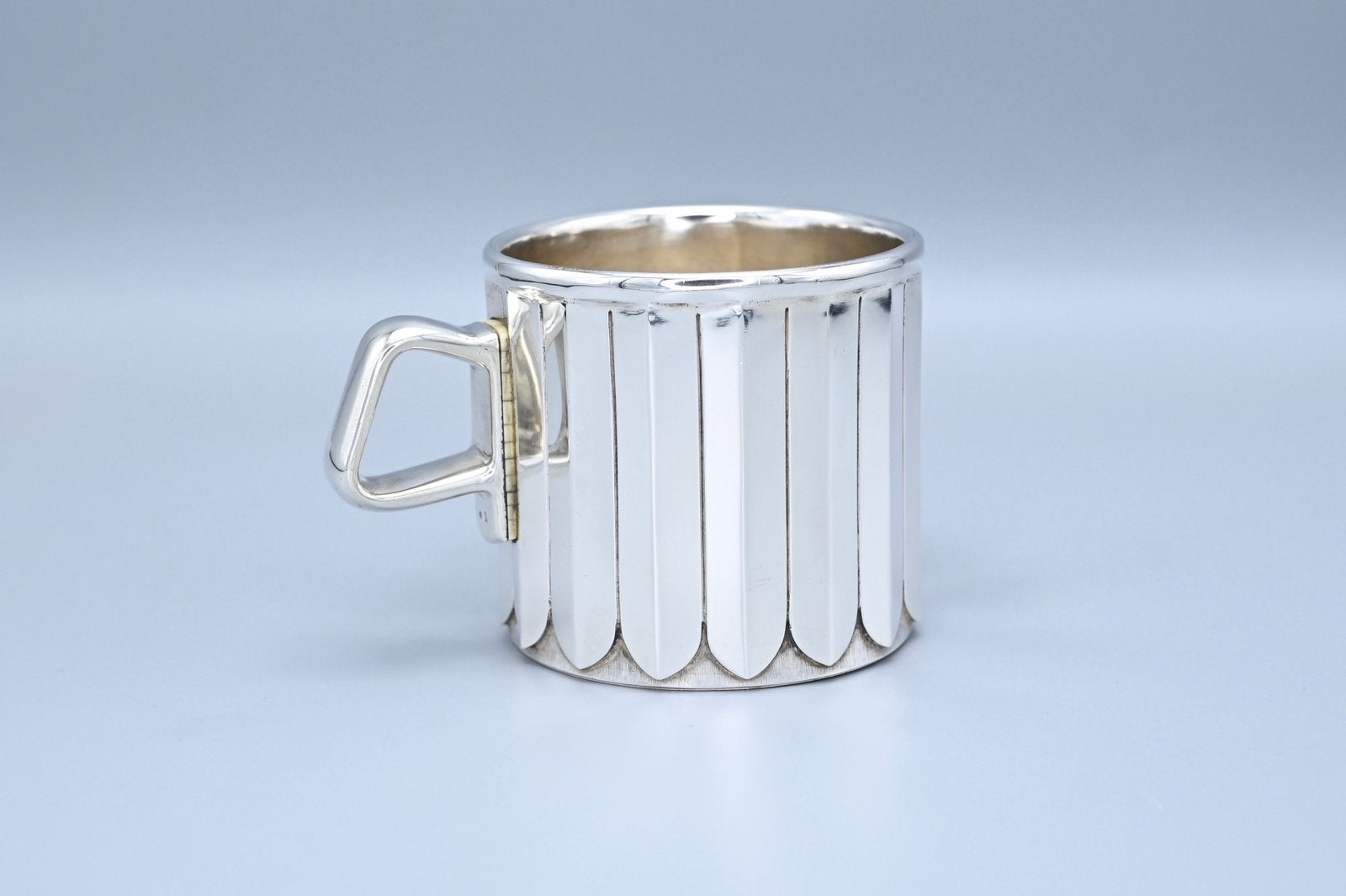Zilveren koffiemok, 1e gehalte, anno 2008, Ophalen of Verzenden, Zilver